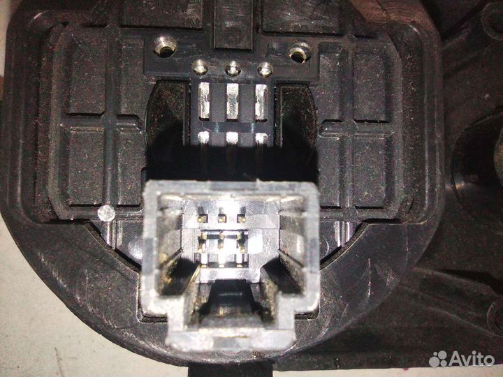 Кнопка включения дифференциала Renault Duster