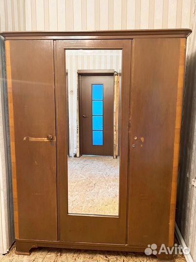 Шкаф советский