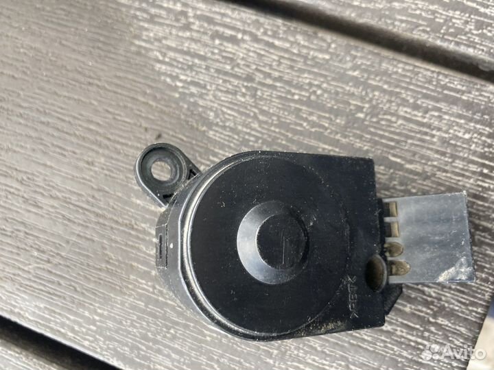 Контактная группа замка зажигания Chevrolet Cruze