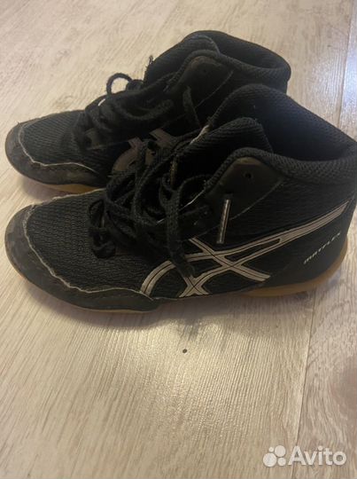 Борцовки asics