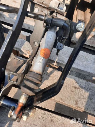 Педальный узел бмв е34 МКПП