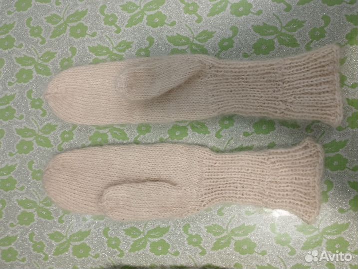 Варежки пуховые из козьего пуха