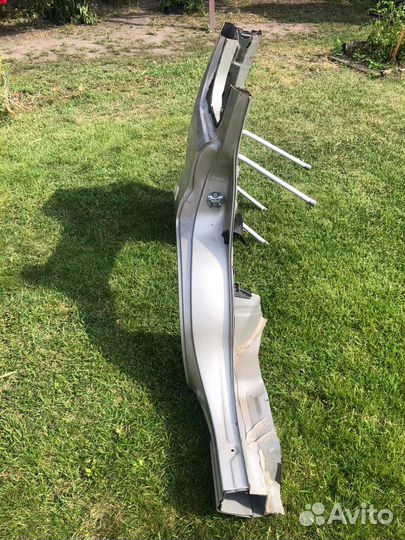 Крыло заднее правое nissan x-trail