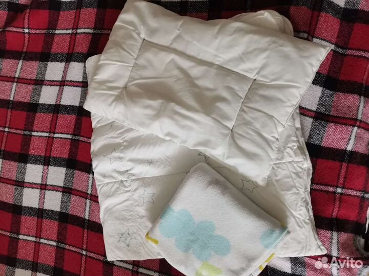 Детское одеяло и подушка