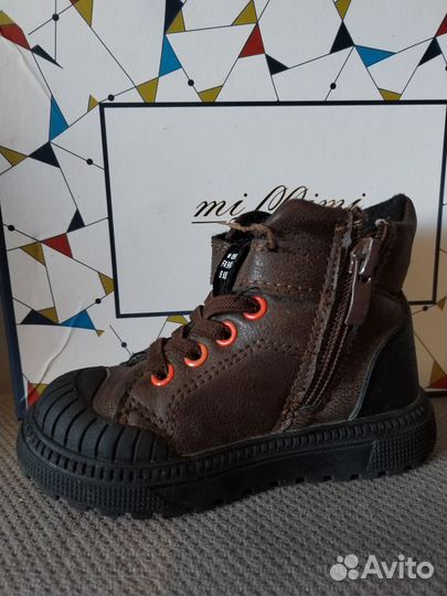 Ботинки для мальчика 22
