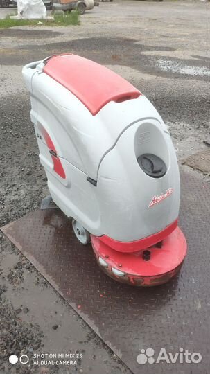 Поломоечная машина Comac abila 50