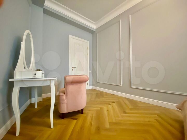 2-к. квартира, 80 м², 2/6 эт.