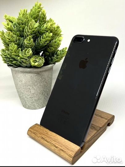 iPhone 8 Plus, 128 ГБ