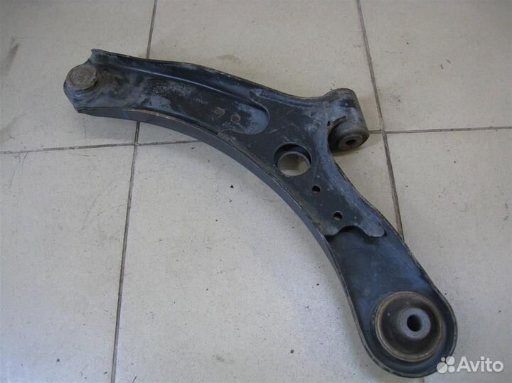 Рычаг передний правый нижний fiat Sedici 2007