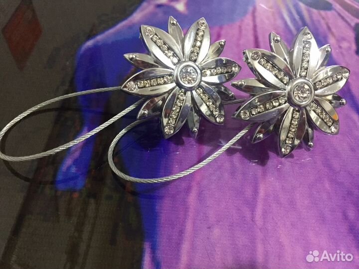 Продам зажим для штор