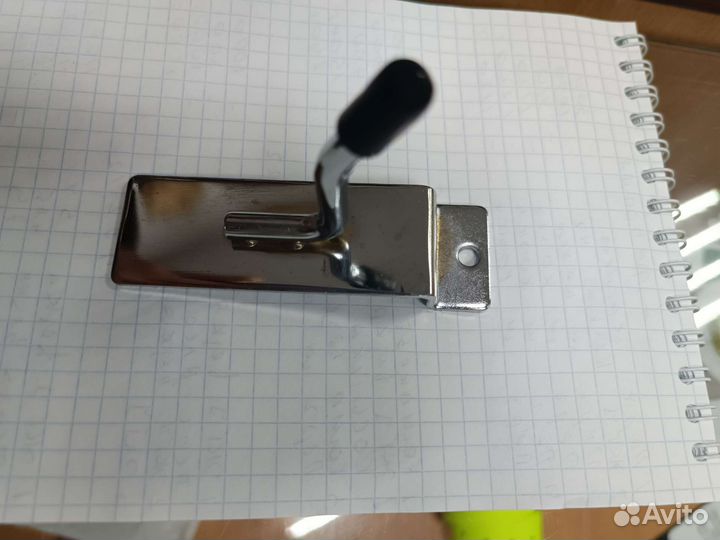 Крючок для экономпанелей