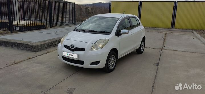 Toyota Vitz 2010 1 0