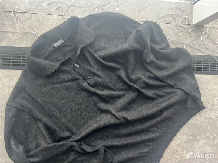 Поло из шерсти