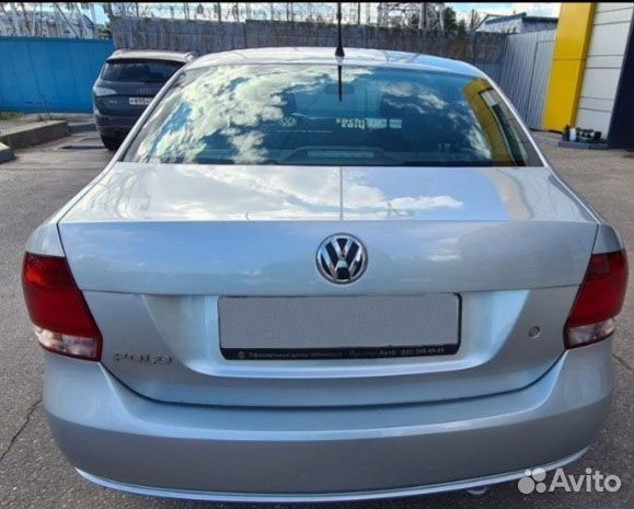 Volkswagen Polo 1.6 AT, 2013, 72 700 км