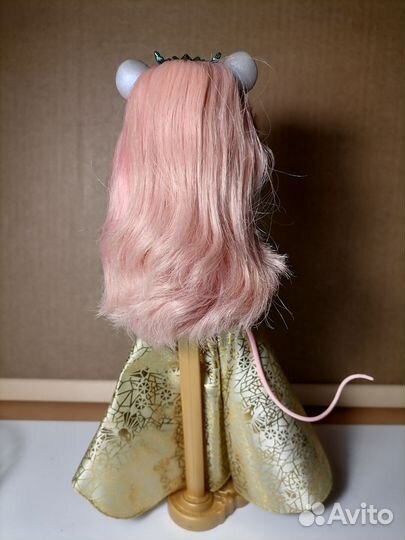 Кукла Monster high Мауседес Кинг