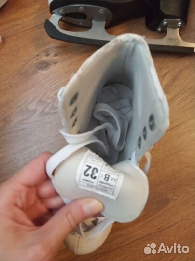 Коньки детские, 32