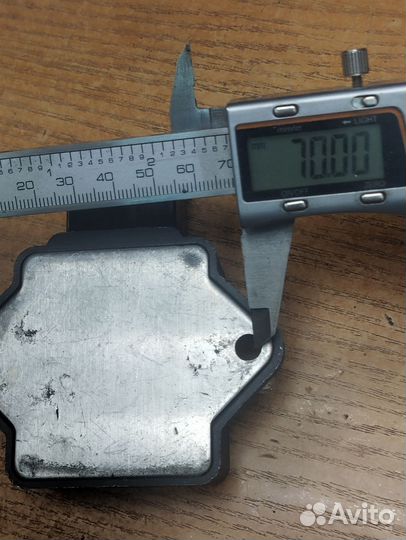 31600-MY7-305 Регулятор напряжения Honda Б/У