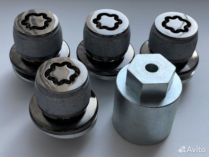 Секретные гайки Toyota LC200,300 Lexus LX570,600