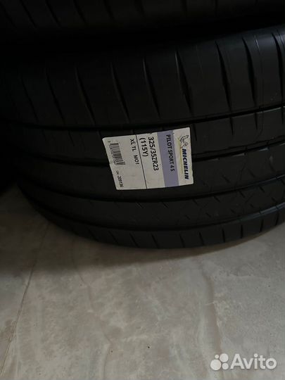 Michelin Pilot Sport 4 S 325/35 R23 и 285/40 R23