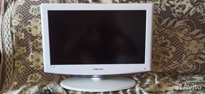 Бу телевизор samsung 23.не работает