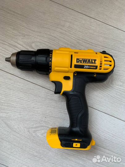 Набор инструмента Dewalt dck240c2