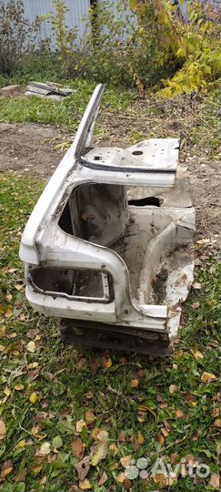 Крыло sprinter toyota 91ае