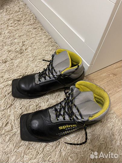 Лыжные ботинки 36 р