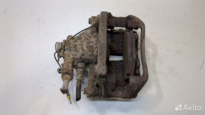 Суппорт левый передний Citroen C5