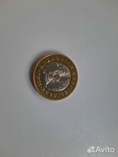 Монета 200 тенге 2021