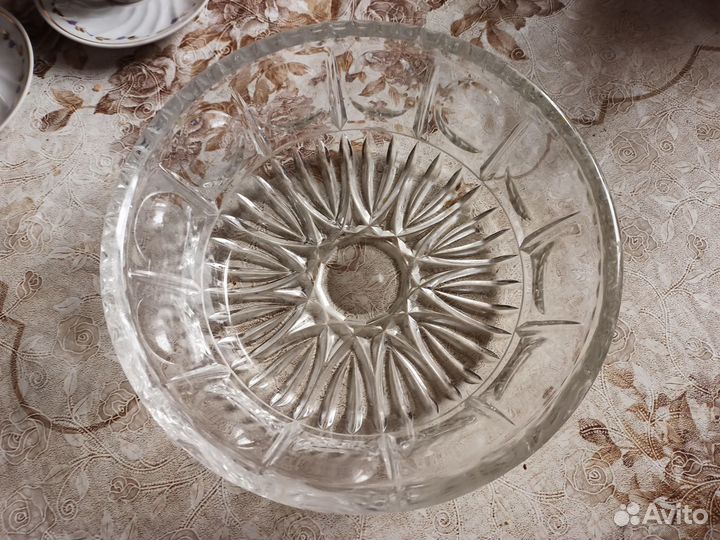 Новый салатник круглый хрусталь