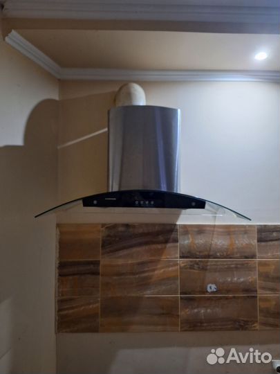 Вытяжка для кухни 90 см бу