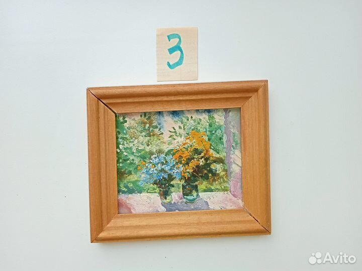 Сувениры (ваза, картина)