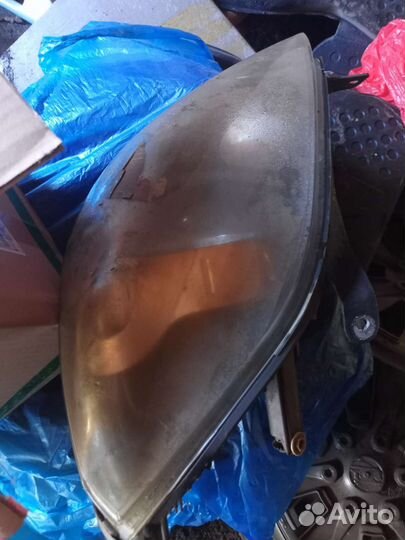 Фары ford fiesta mk5