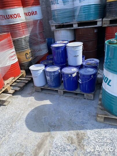 Канистры,ведра,бочки