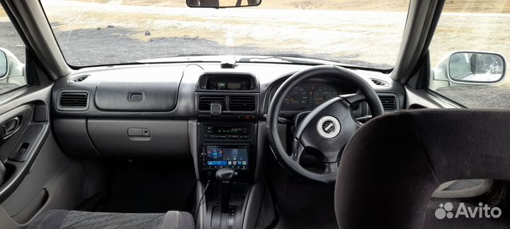 Subaru Forester 2.0 AT, 1999, 42 000 км