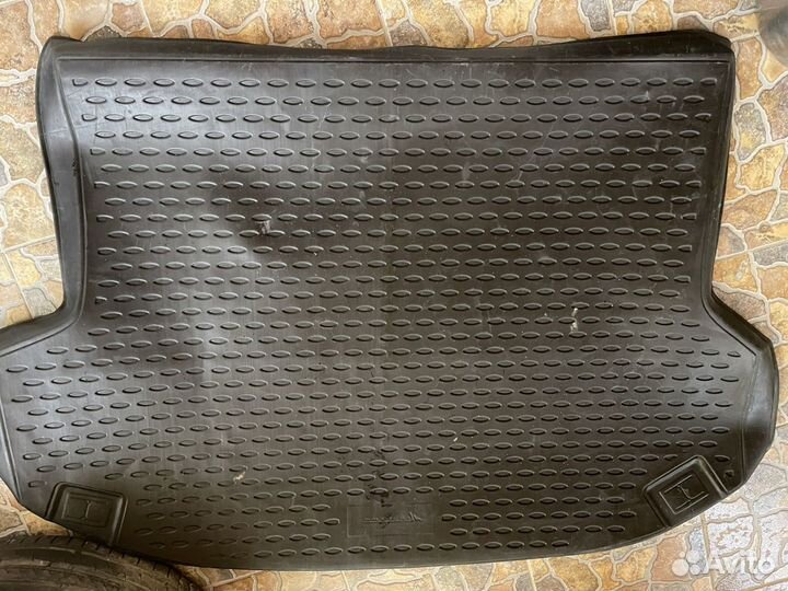 Коврик в багажник
