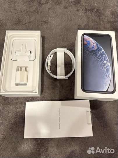 iPhone Xr, 128 ГБ