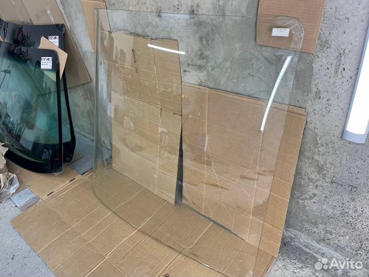 Стекло лобовое паз