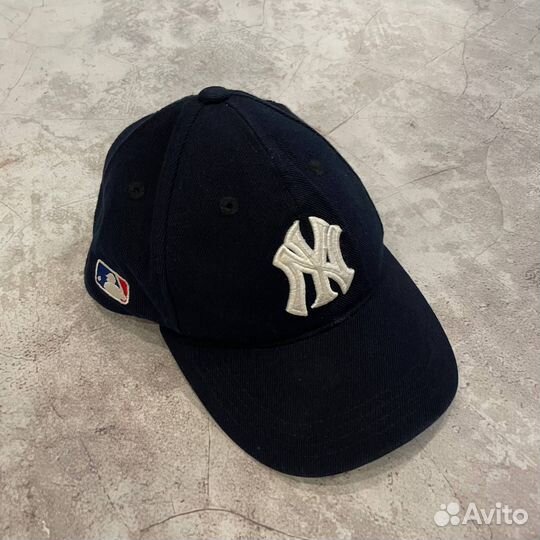 Кепка Adidas New York Yankees NBA
