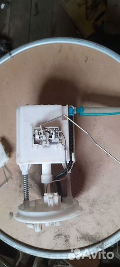 Датчик уровня топлива на SsangYong Kyron 2.0 дизел