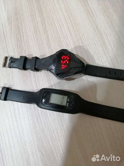 Часы электронные