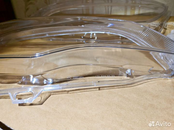 Стекла фар Opel Astra J 2009-2012