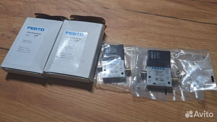 Пневмораспределитель Festo CPE10-M1H-3GL-M5