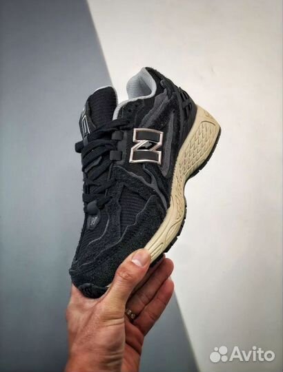 New balance 1906d