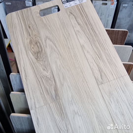 Пвх плитка Клен Жемчужный с подложкой