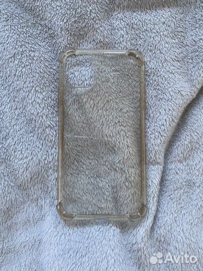 Чехол на iPhone 11