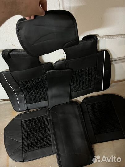 Автомобильные чехлы универсальные