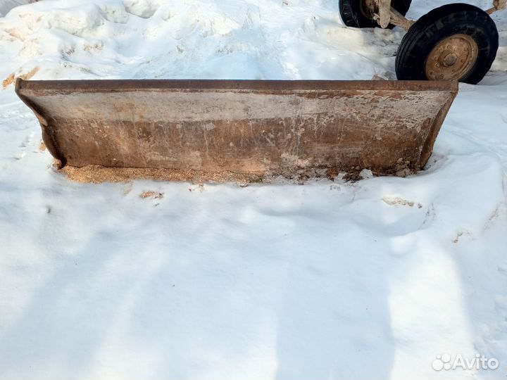 Продам лопату от дт 75