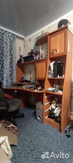 Компьютерный стол