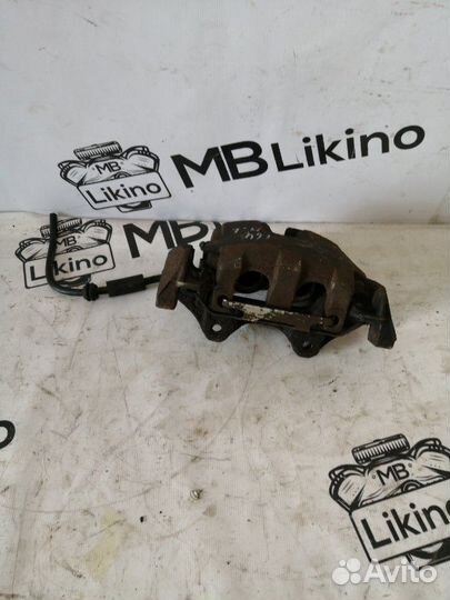 Суппорт тормозной передний левый Mercedes Gl X164